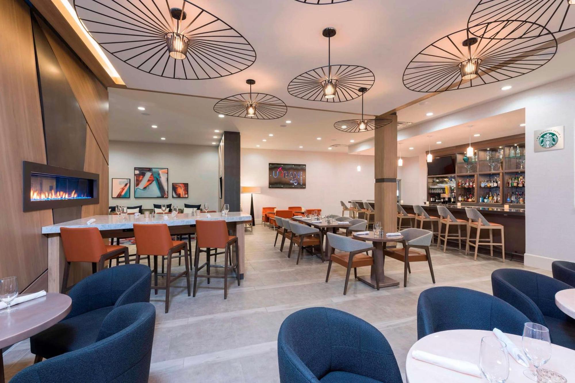 Kentwood Sonesta Hotel Grand Rapids Airport מראה חיצוני תמונה